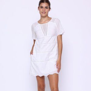 Classic Summer White Sheath Dress with Pockets